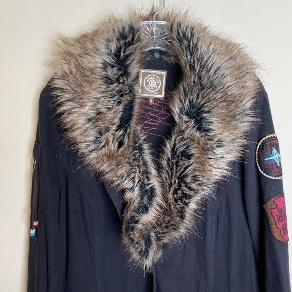 Double D Ranch Long Denim Jacket Embroidered Native American Faux Fur Trim L - Picture 4 of 12